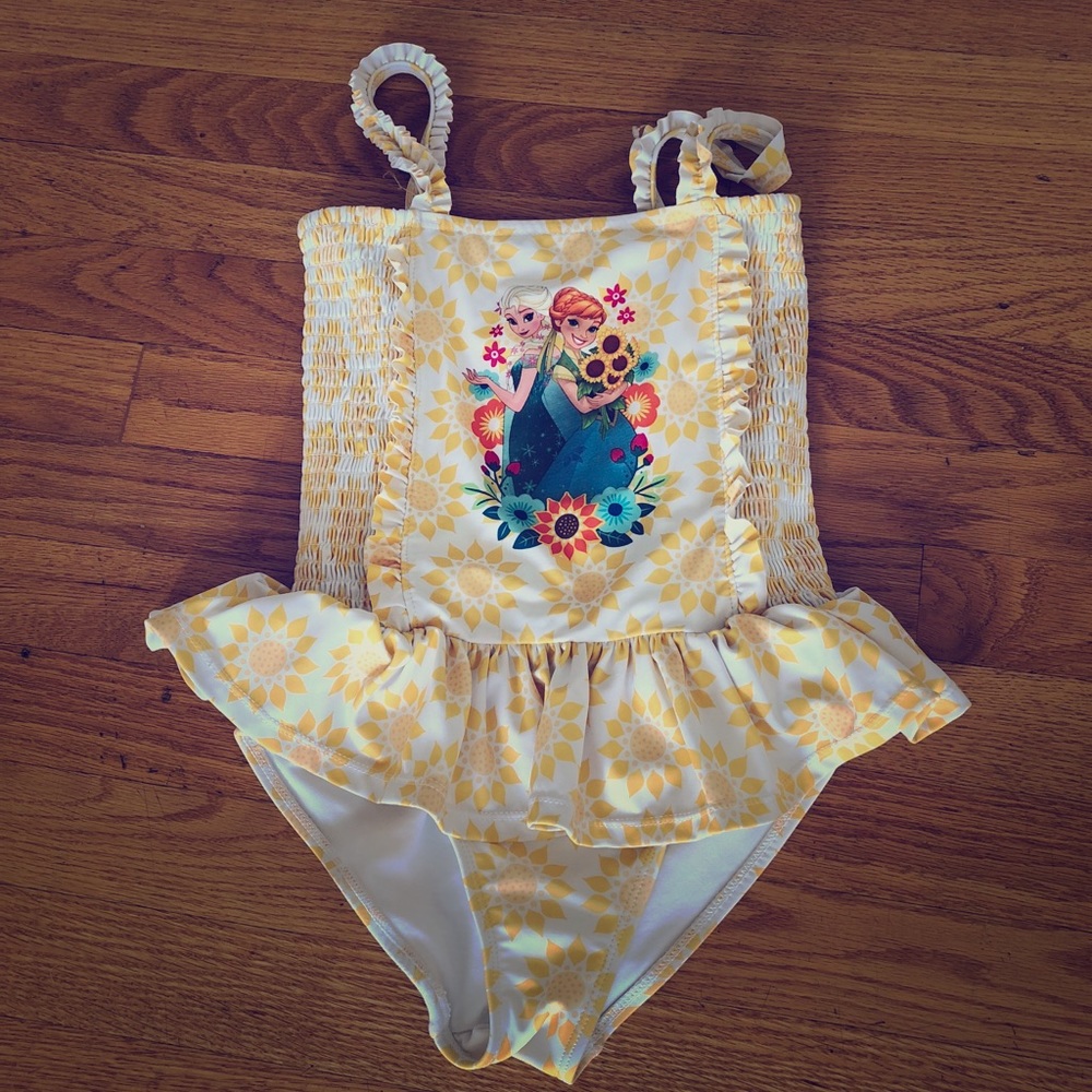 Brand new Disney girls Elsa and Anna swimsuit